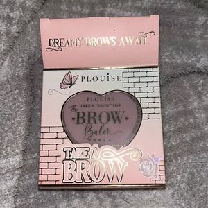 BNIB & plastic PLouse Take A Bow Brow Balm